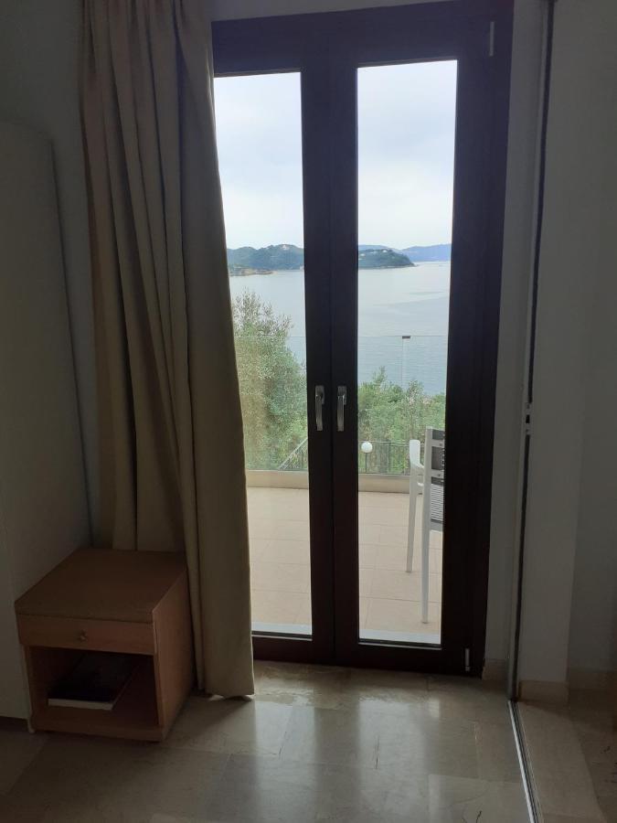 Senior Suite Zeus Vasilias  Eksteriør bilde