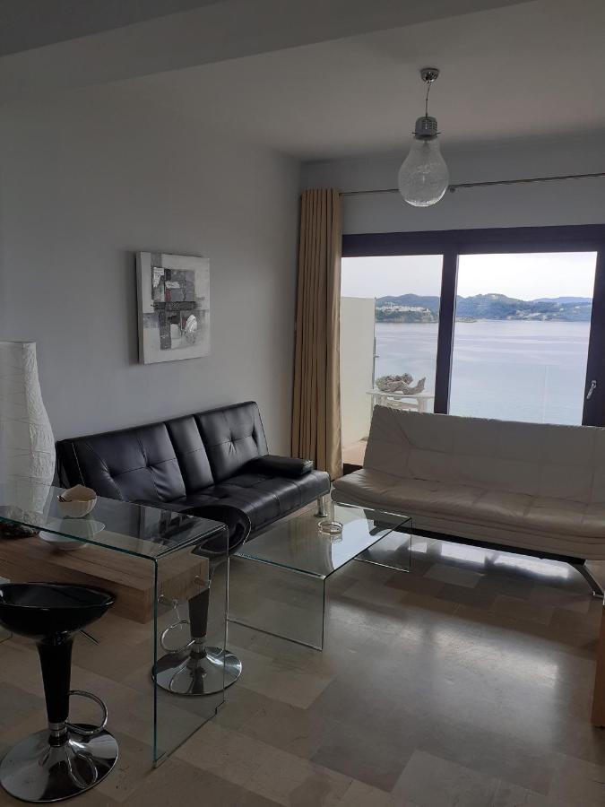 Senior Suite Zeus Vasilias  Eksteriør bilde